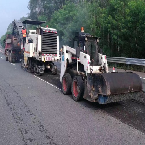 滑移裝載機掃路機 掃地機 30裝載機清掃車