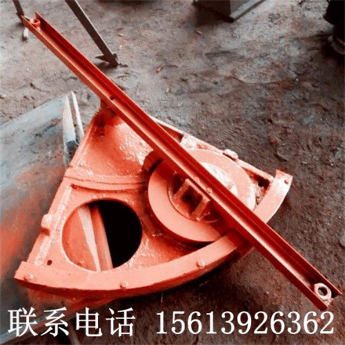 雙向轉(zhuǎn)動閘門 鑄鐵轉(zhuǎn)動門蓋 海鷹水利機(jī)械 雙向扇形閘門安裝