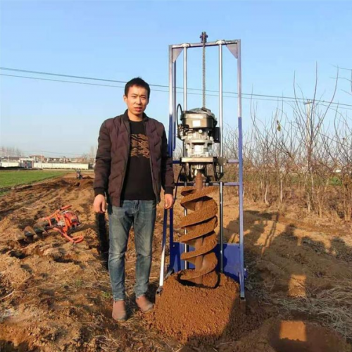 植樹鉆坑機    手推式框架鉆坑機    大馬力汽油鉆坑機?