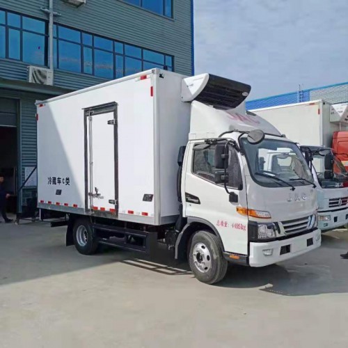 4.2米冷藏車 半掛冷藏車 小型冷藏車