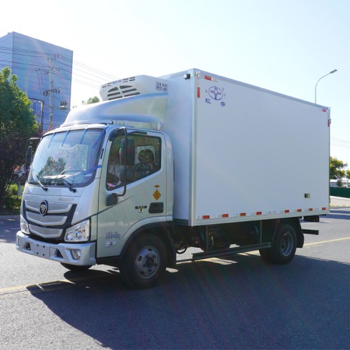 藍(lán)牌4.2米冷藏車 福田歐馬可冷藏車 冷藏車廠家直供