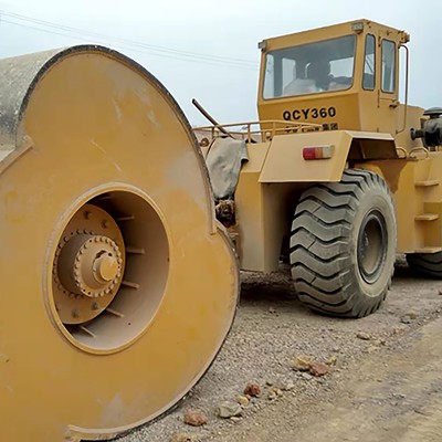 沖擊式壓路機租賃 一站式沖擊壓路機 租賃 施工