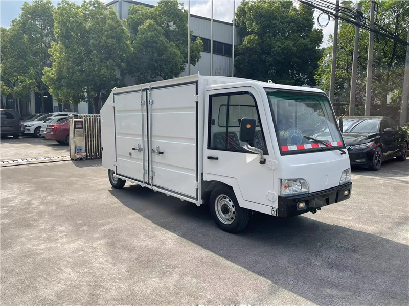 1集裝箱搬運貨車